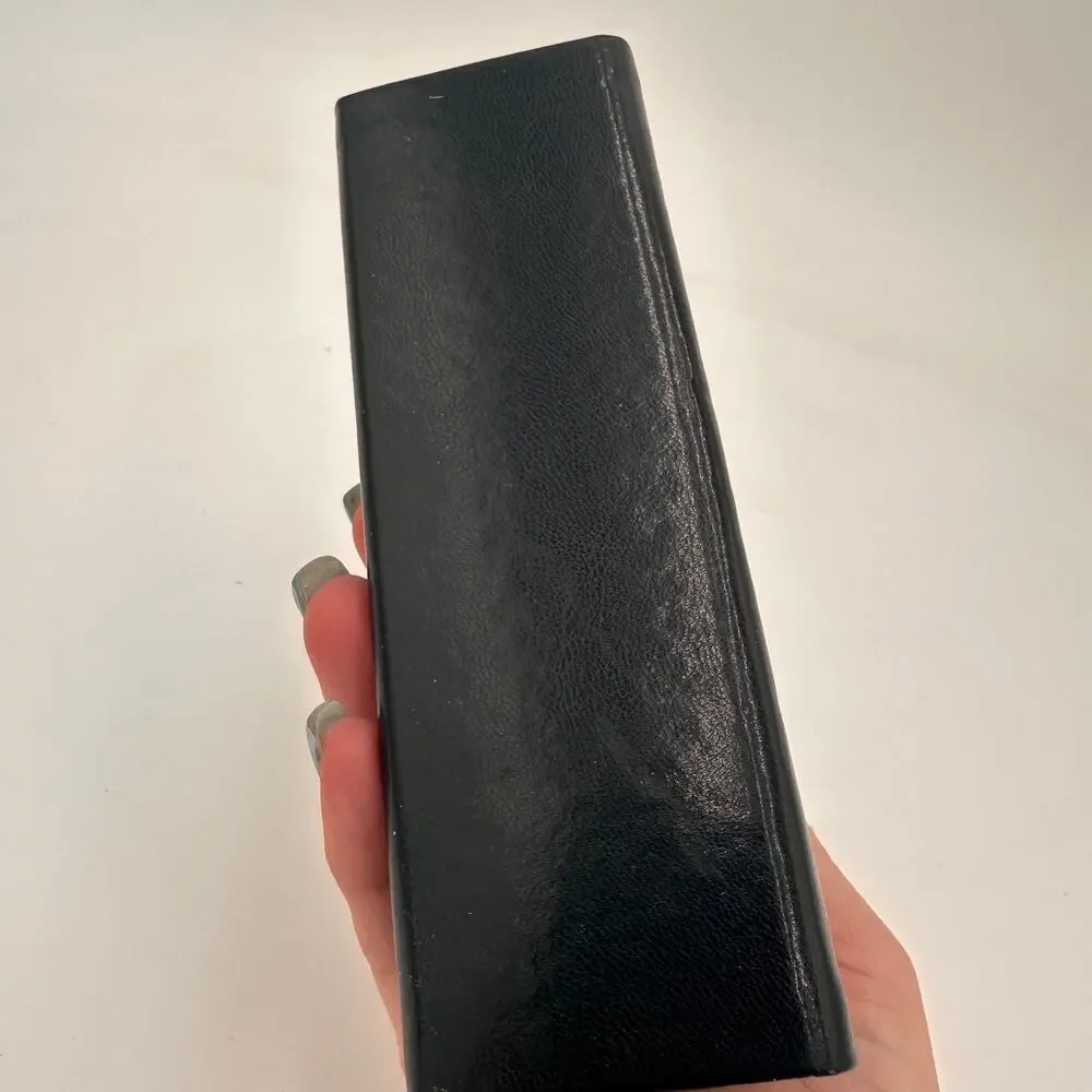 Saki Black Leather Sunglasses Eyeglasses Case